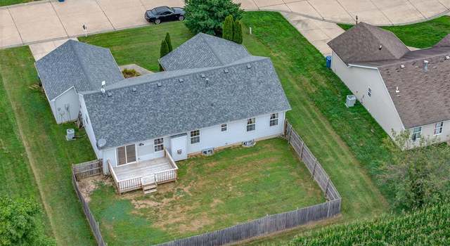 Photo of 789 Cedar Mill Dr, Belleville, IL 62221