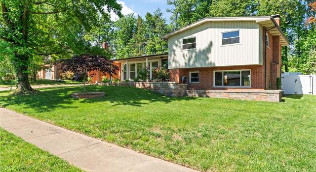 Photo of 9089 Crest Oak Ln, St Louis, MO 63126
