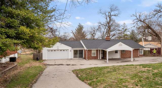 Photo of 1010 N Florissant Rd, St Louis, MO 63135