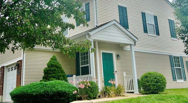 Photo of 4904 Heritage Heights Cir, Hazelwood, MO 63042
