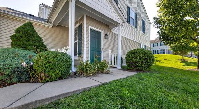 Photo of 4904 Heritage Heights Cir, Hazelwood, MO 63042