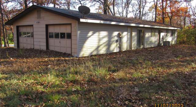 Photo of 131 Jewel Dr, Winfield, MO 63389