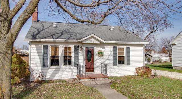 Photo of 109 W Main St, Fieldon, IL 62031