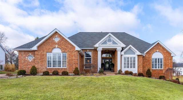 Photo of 569 Malinmor Dr, Weldon Spring, MO 63304