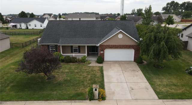 Photo of 4810 River Rock Ln, Smithton, IL 62285