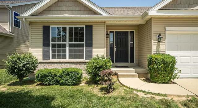 Photo of 3060 Wye Oak Dr, Belleville, IL 62221