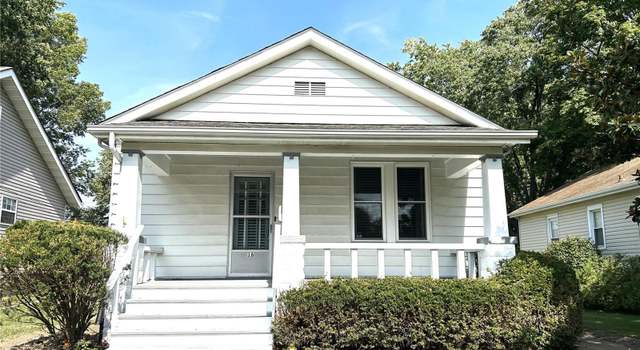 Photo of 16 Iowa Ave, Belleville, IL 62220