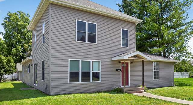 Photo of 322 N Jackson St, Litchfield, IL 62056