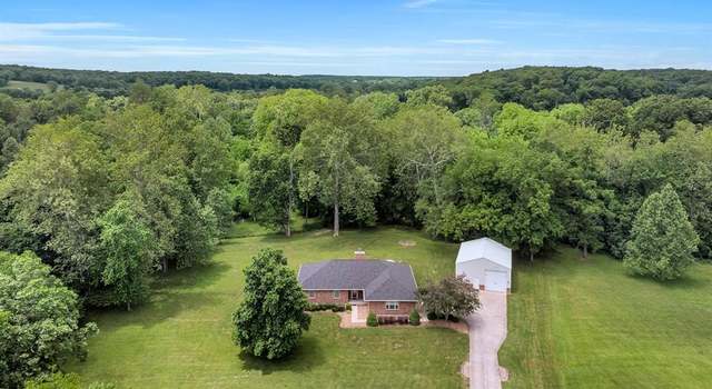 Photo of 61 Serenity Ln, Troy, MO 63379