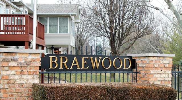 Photo of 131 Braewood Cir, St Charles, MO 63301