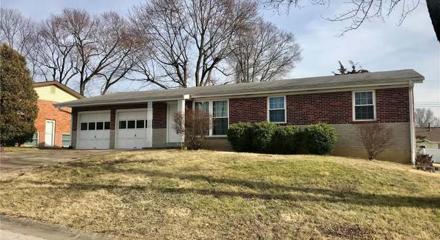 Photo of 3820 Opal Dr, St Charles, MO 63304