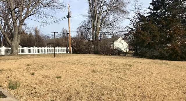 Photo of 3820 Opal Dr, St Charles, MO 63304