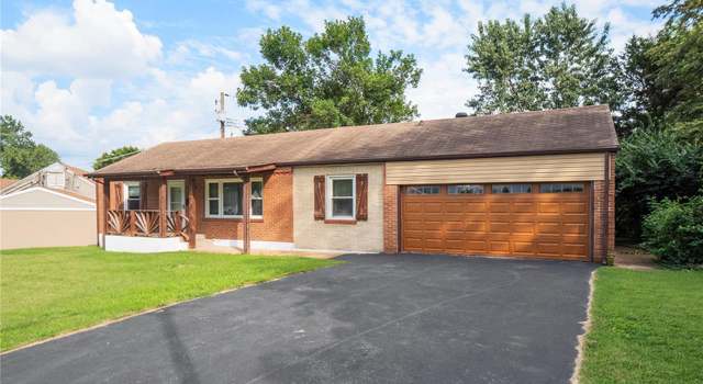 Photo of 10518 Saint Matthew Ln, St Ann, MO 63074