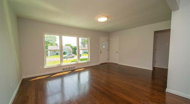 Photo of 7064 Circleview, Saint Louis, MO 63123