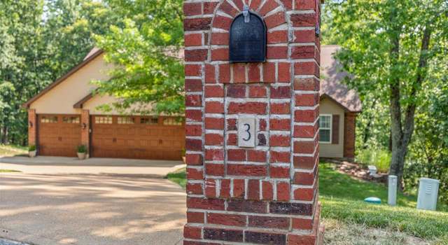 Photo of 3 Redbriar Ct, High Ridge, MO 63049