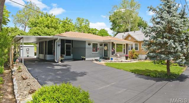 Photo of 406 E 10th St, Alton, IL 62002