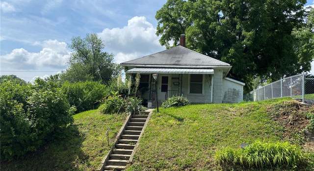 Photo of 427 W Terrace Ave, Hannibal, MO 63401