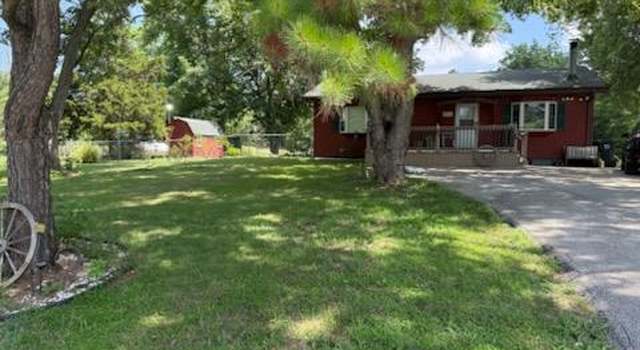 Photo of 6722 Woodpecker Ln, Waterloo, IL 62298