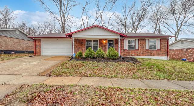 Photo of 2329 Outlook Dr, St Louis, MO 63136