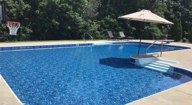 Photo of 306 Pioneer Rdg, Wentzville, MO 63385