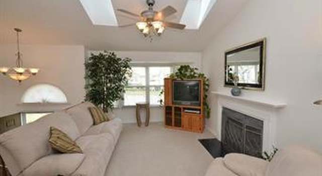 Photo of 4 Devondale Pl, St Peters, MO 63376
