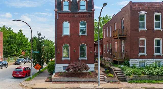 Photo of 2000 Withnell Ave, St Louis, MO 63118