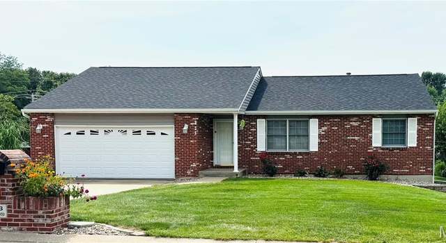 Photo of 123 Rosewood Dr, Hannibal, MO 63401