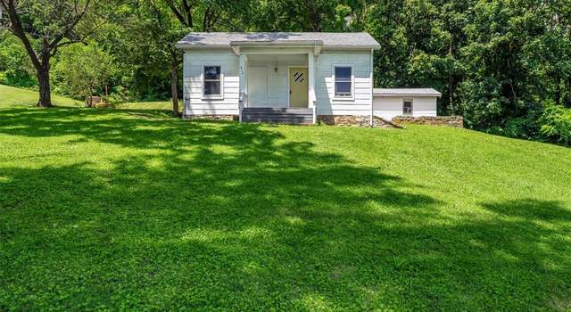 Photo of 413 Luke St, Clarksville, MO 63336