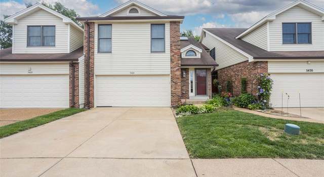 Photo of 5424 Duchesne Parque Dr, St Louis, MO 63128