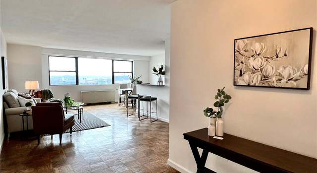 Photo of 4466 W Pine Blvd Unit 23G, Saint Louis, MO 63108