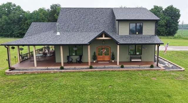 Photo of 14005 Osage Dr, New London, MO 63459