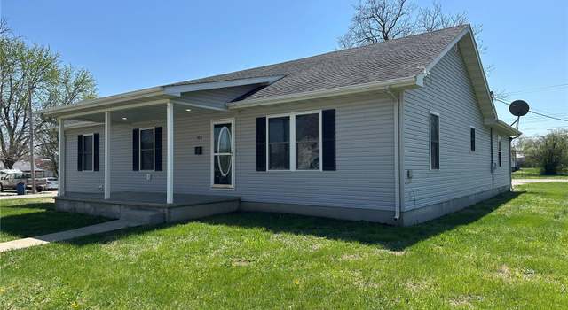 Photo of 112 E Madison Ave, Owensville, MO 65066