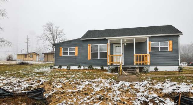 Photo of 42 Cedar St, Foristell, MO 63348