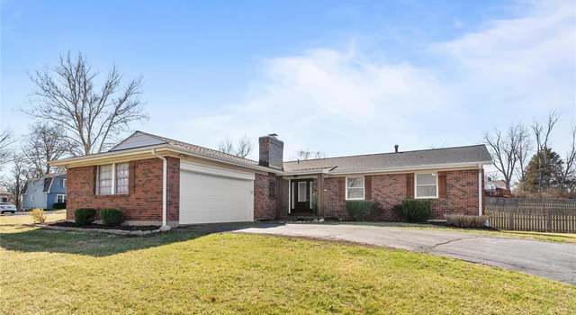Photo of 449 Ivywood, Ballwin, MO 63011