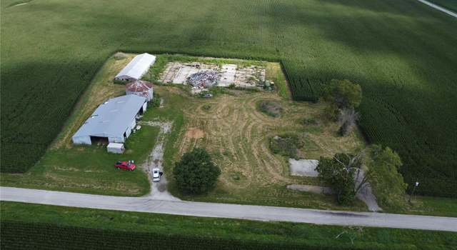 Photo of 987 E 1300 Rd N, Tower Hill, IL 62571