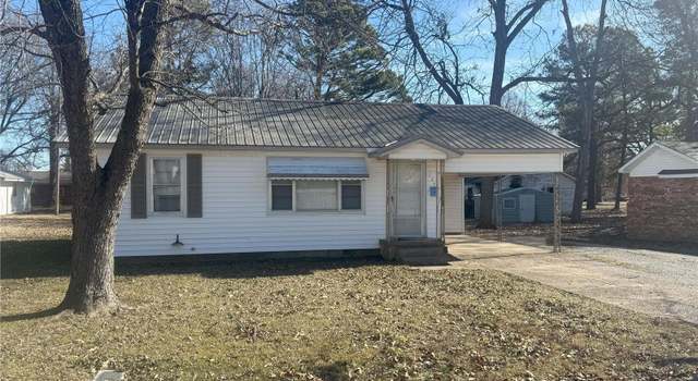 Photo of 720 Martin E, Campbell, MO 63933