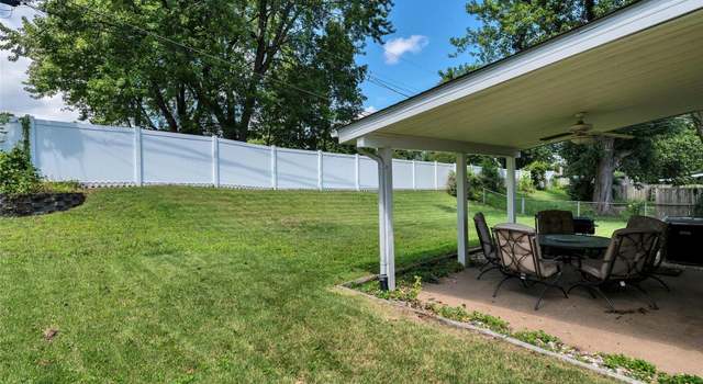 Photo of 1225 Night, Florissant, MO 63031