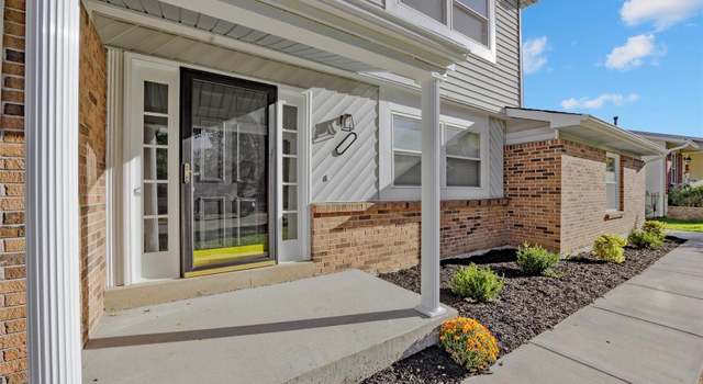 Photo of 2601 Bluff Ridge Dr, St Louis, MO 63129