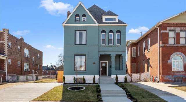 Photo of 4180 W Belle Pl, St Louis, MO 63108