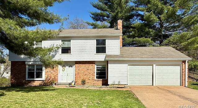 Photo of 15450 Shadyford Ct, Chesterfield, MO 63017