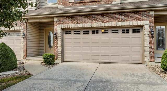 Photo of 203 Prominence Ln, Lake St Louis, MO 63367