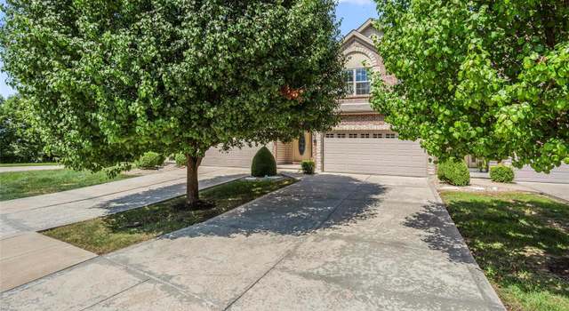 Photo of 203 Prominence Ln, Lake St Louis, MO 63367