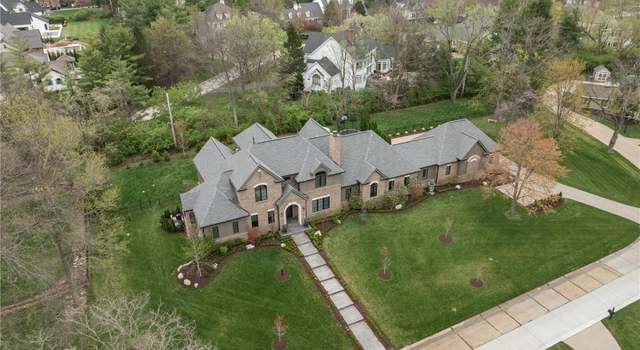 Photo of 4 Devondale Ln, Saint Louis, MO 63131