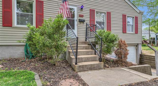 Photo of 10233 Mary Jane Ct, St Ann, MO 63074