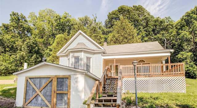 Photo of 387 N Washington, Hamburg, IL 62045