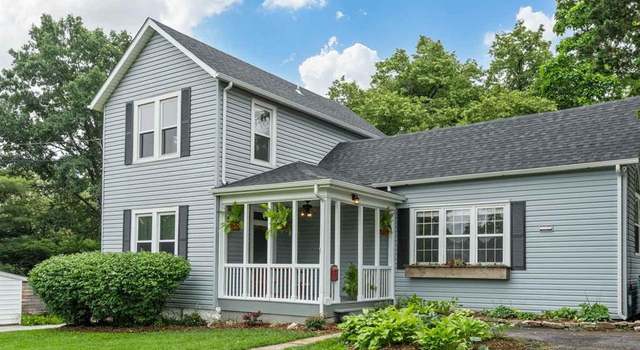 Photo of 1012 Summit Ave, Webster Groves, MO 63119
