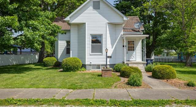 Photo of 109 W 2nd St S, Mount Olive, IL 62069
