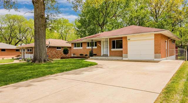 Photo of 11248 Monte Carlo Dr, St Louis, MO 63126