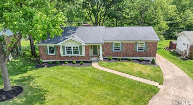 Photo of 314 Wildbrier Dr, Ballwin, MO 63011