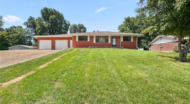 Photo of 28 Geneva Dr, Caseyville, IL 62232